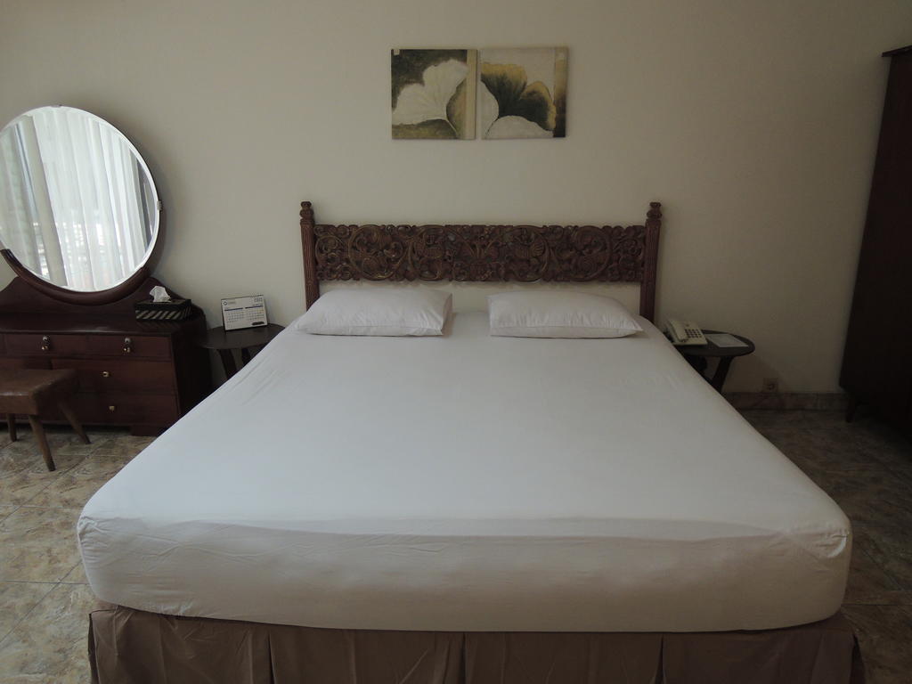 Rumah Polonia Guest House Jakarta Rum bild